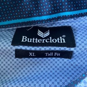 Mens butter cloth long sleeve shirt.